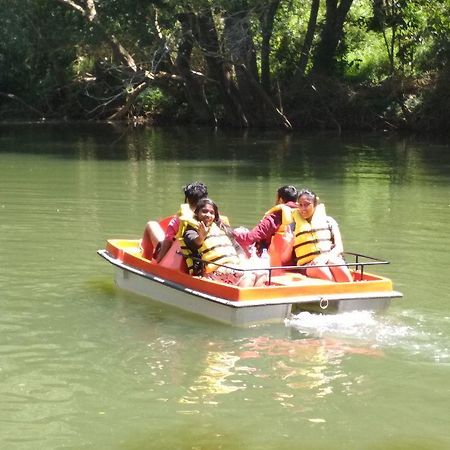 Jambur River Near Coorg מראה חיצוני תמונה